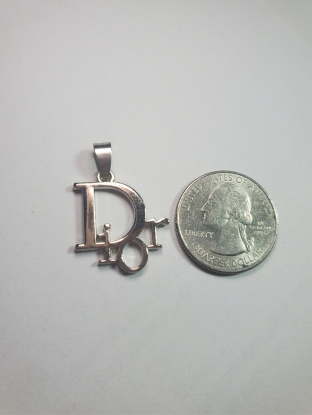 SILVER CHARM/PENDANT - Picture 3 of 3